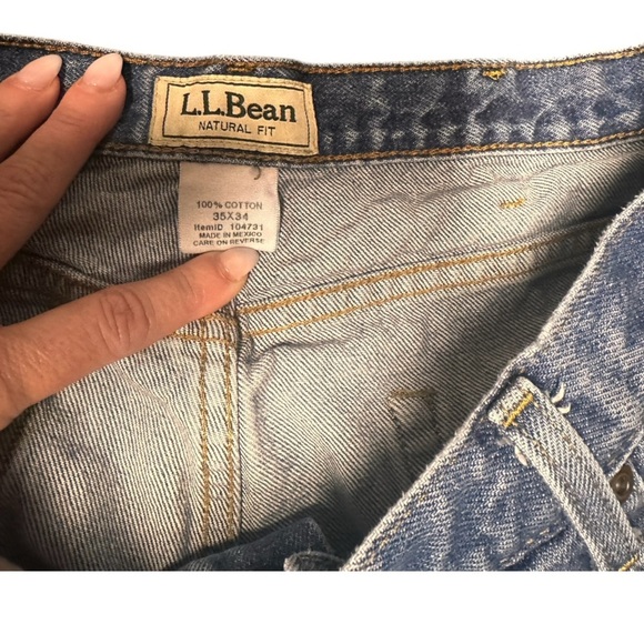 LL Bean Men’s Jeans - Picture 3 of 5